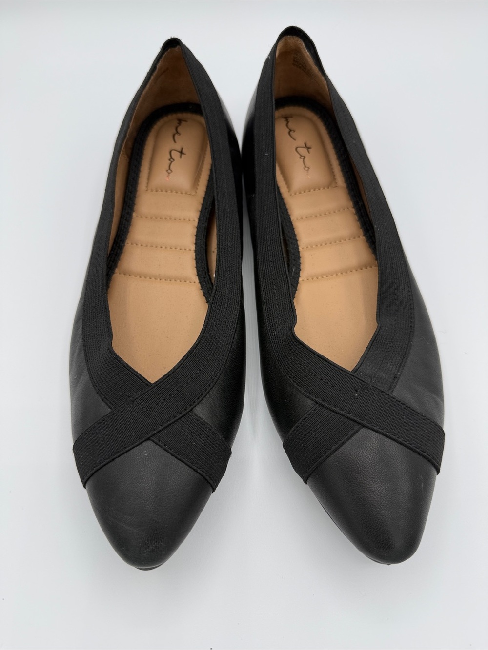 me too | Reign Black Pointed Toe Crisscross Flats | Size 8.5